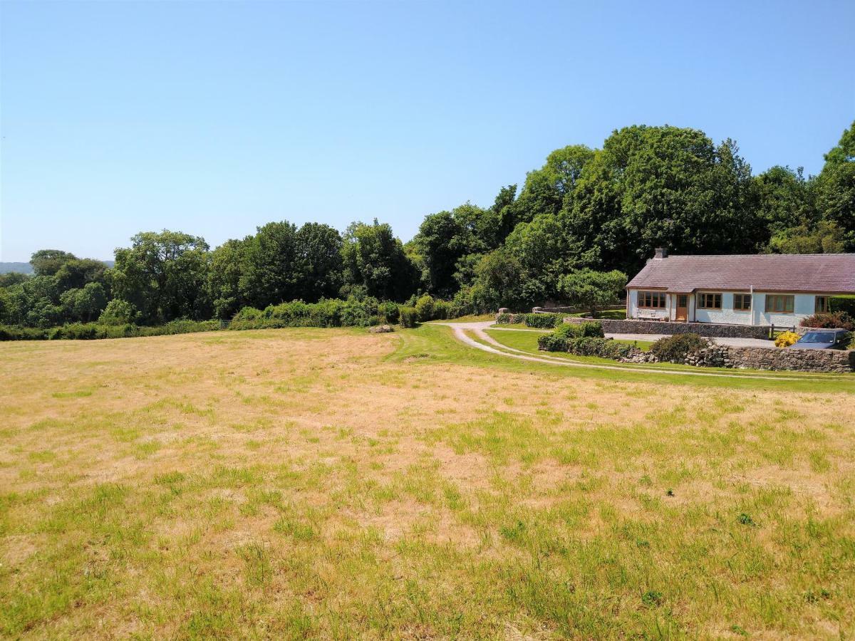 Llinos Cottage Beaumaris Exterior foto
